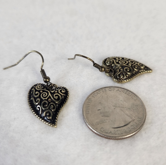 Lucky You Fashion Jewelry Necklace And Earring Set - Picture 8 of 10